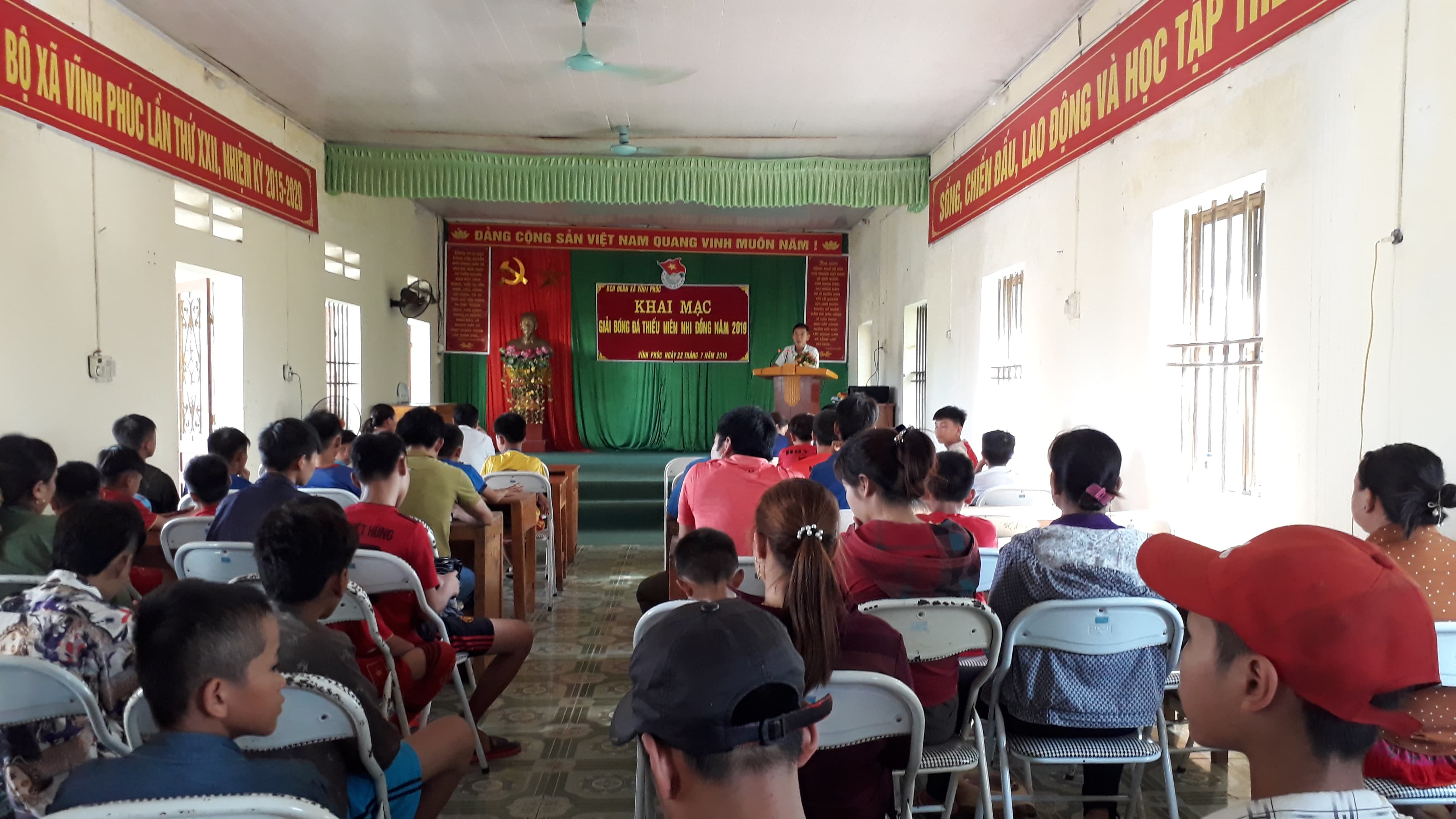 Đoàn xã Vĩnh Phúc tổ chức giải bóng thiếu niên nhi đồng năm 2019